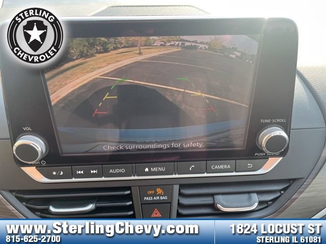 Used 2024 Nissan Altima 2.5 SV image 17