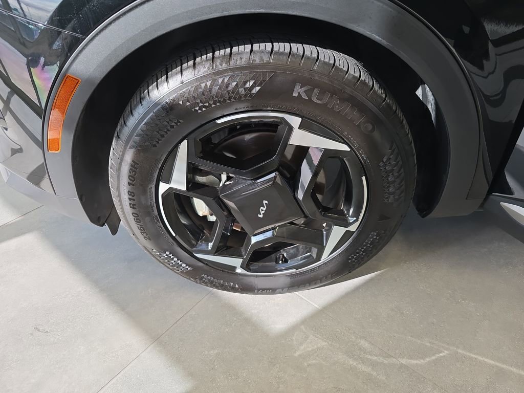 Certified 2026 Kia Sportage EX image 35