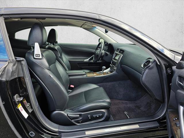 Used 2010 Lexus IS 250C RWD image 10