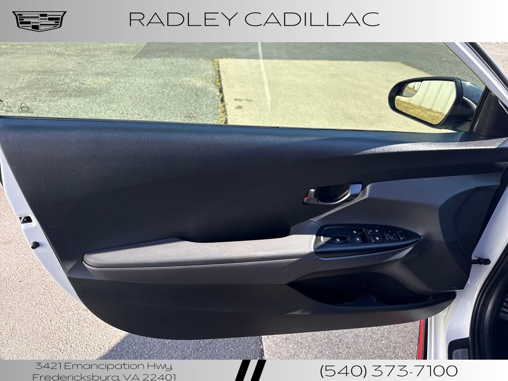 Used 2020 Hyundai Veloster N w/ Performance Package image 14