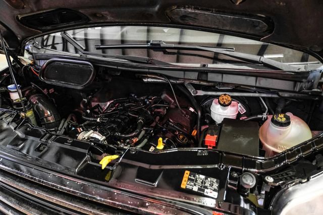 Used 2017 Ford Transit 350 XLT image 45