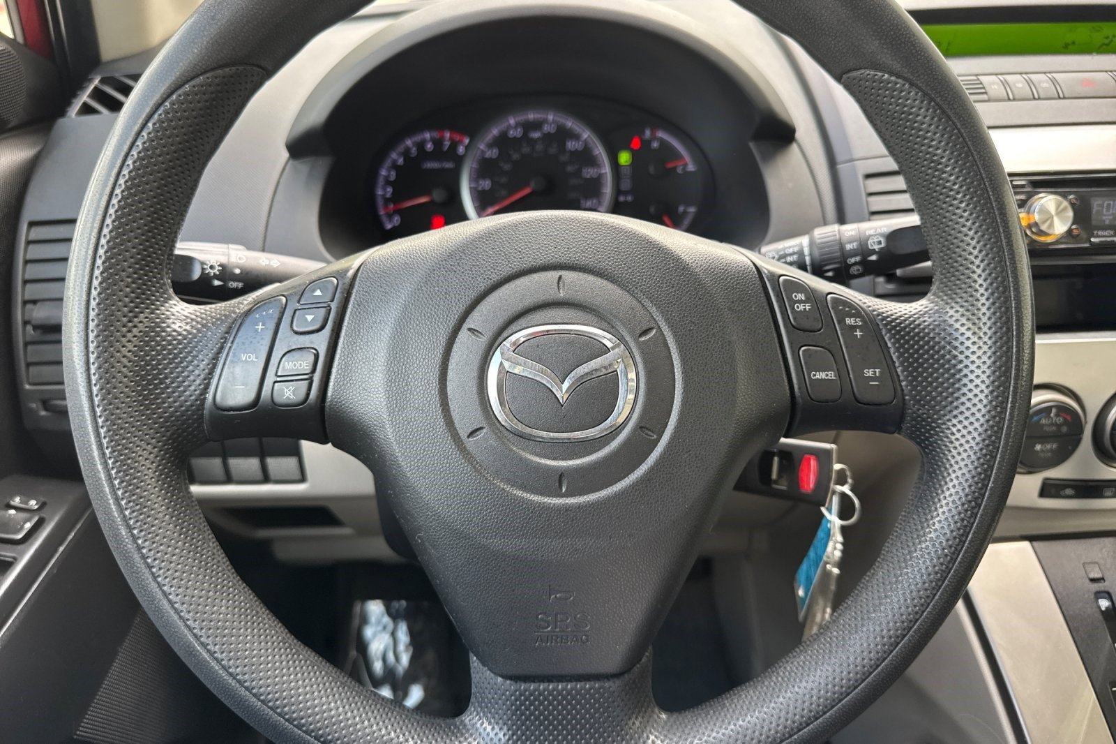 Used 2009 MAZDA MAZDA5 Sport FWD image 16