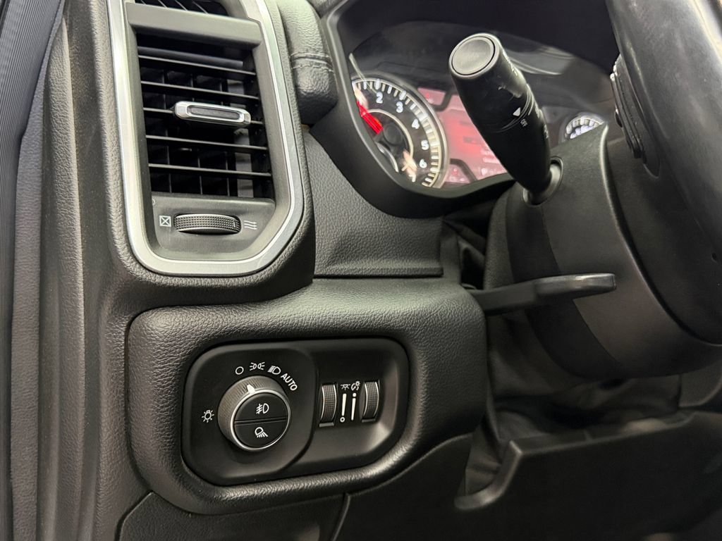 Used 2020 RAM 1500 Laramie AWD/4WD image 20