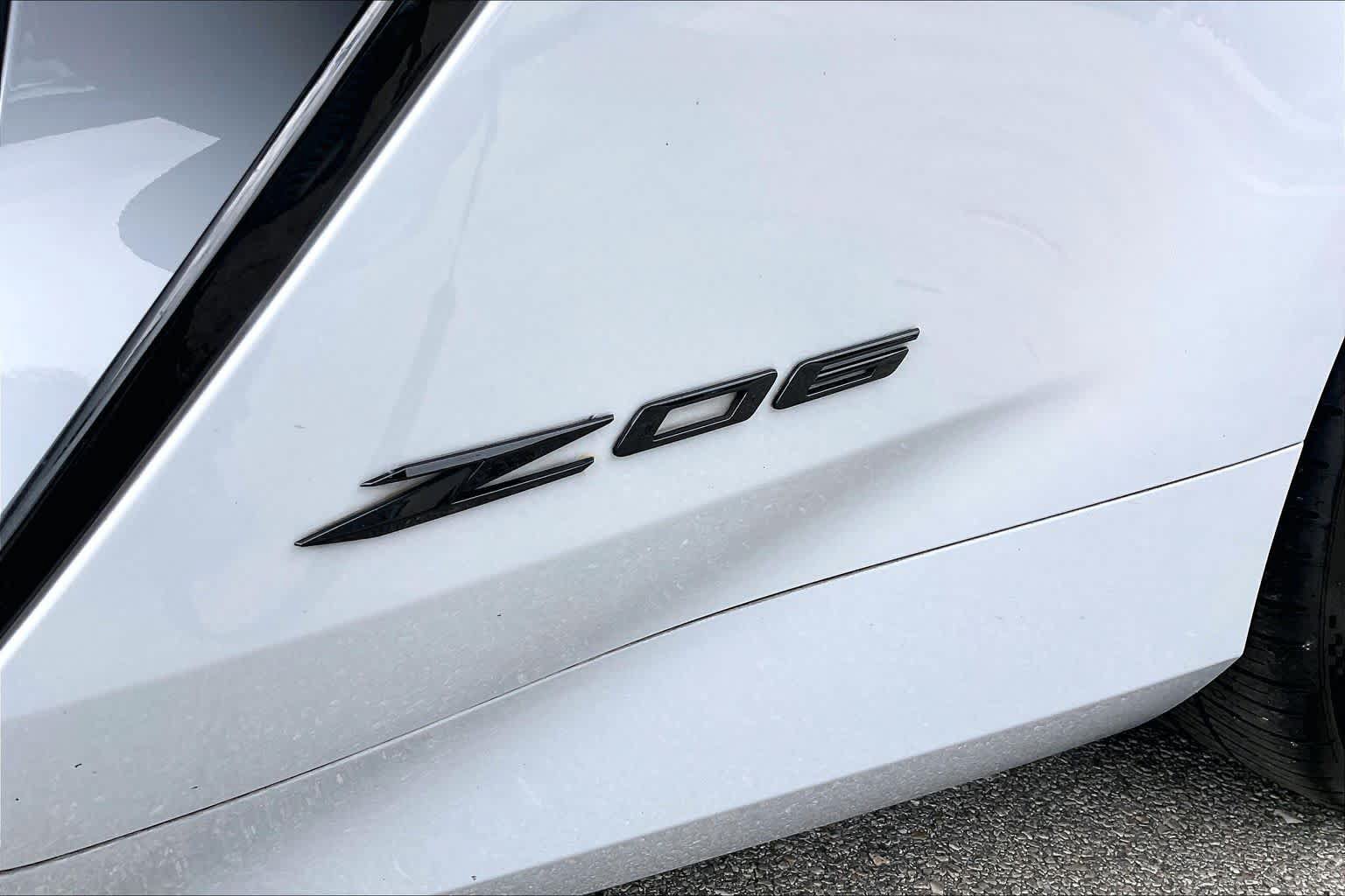 Used 2024 Chevrolet Corvette Z06 RWD image 10