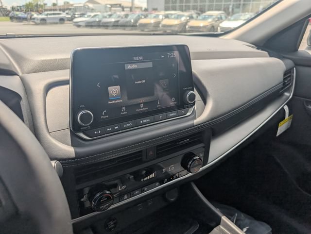 New 2026 Nissan Rogue Dark Armor AWD/4WD image 20