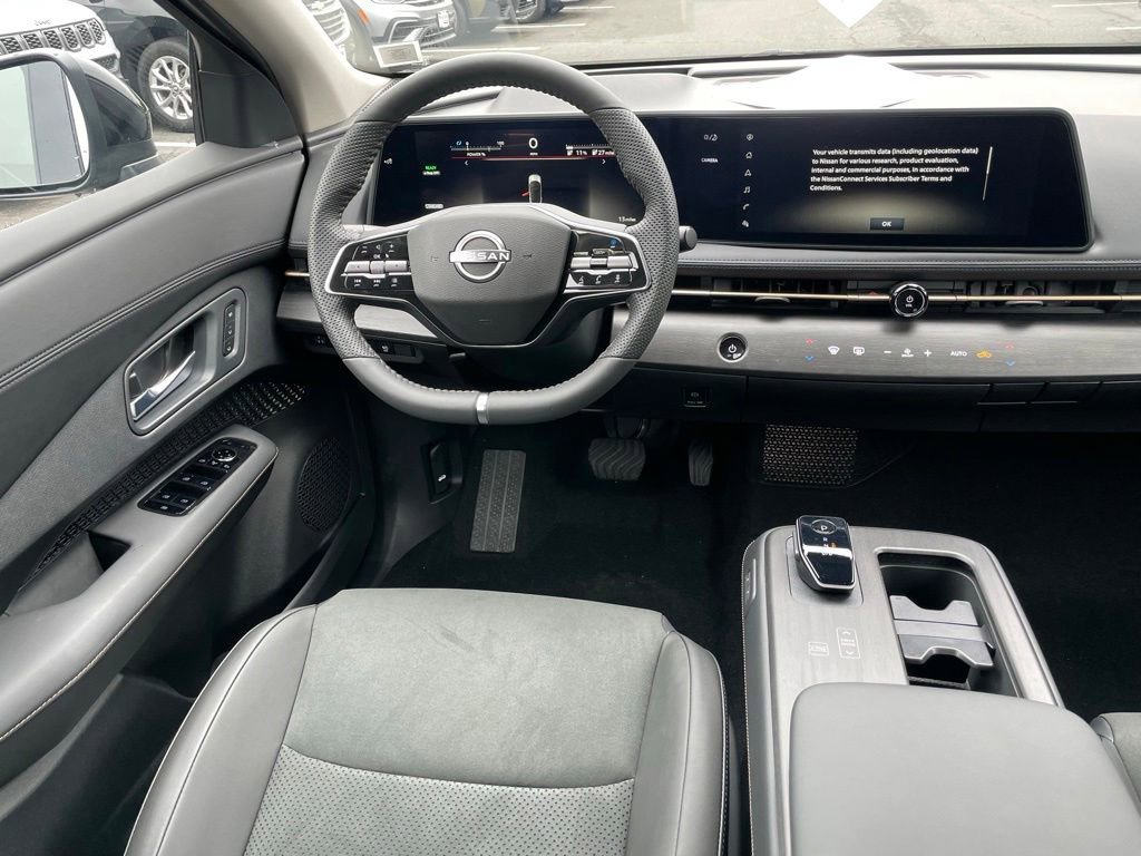 Certified 2025 Nissan Ariya AWD image 17