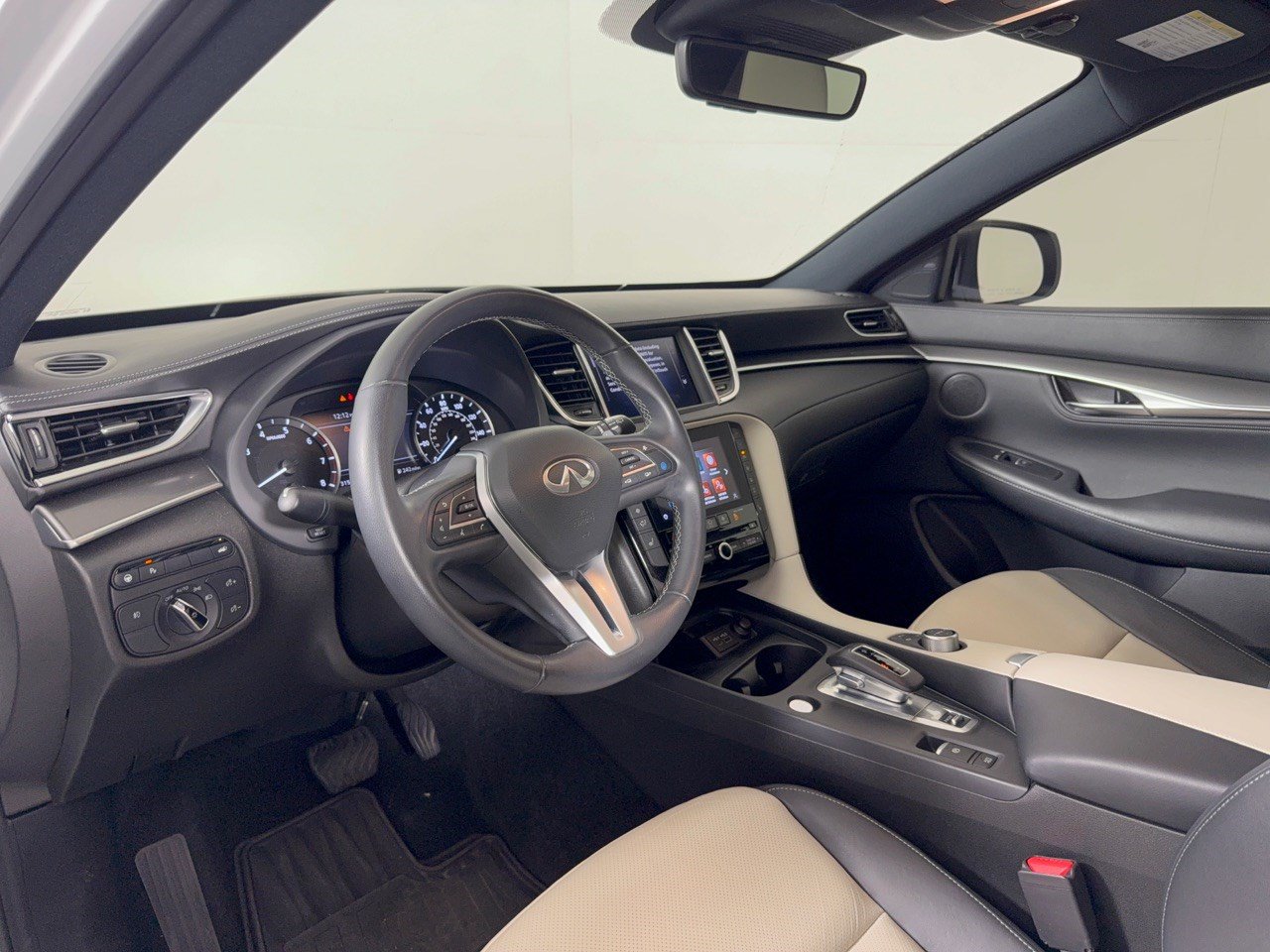 Used 2025 INFINITI QX55 Luxe w/ Cargo Package AWD/4WD image 4