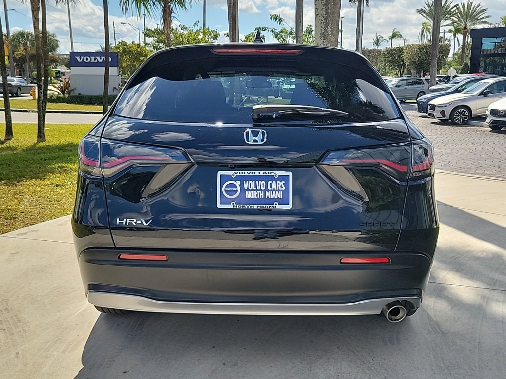 Used 2023 Honda HR-V Sport image 5