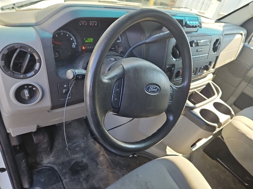 Used 2019 Ford E-350 and Econoline 350 Super Duty w/ Power Windows & Locks Group image 10