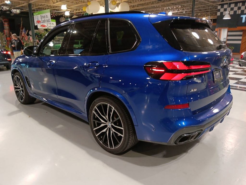 Certified 2024 BMW X5 M60i w/ Executive Package AWD/4WD image 8