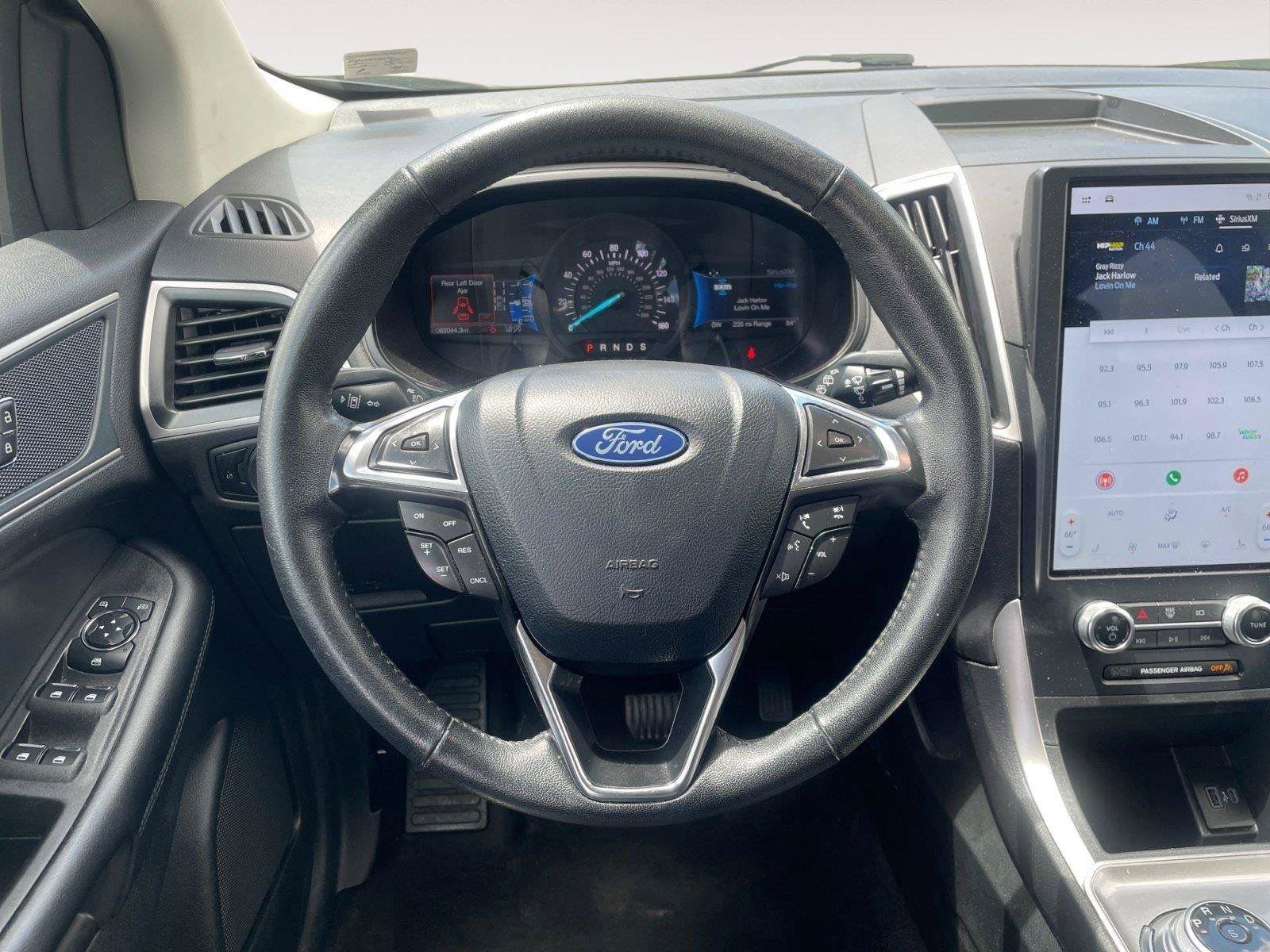 Used 2024 Ford Edge SEL AWD/4WD image 17