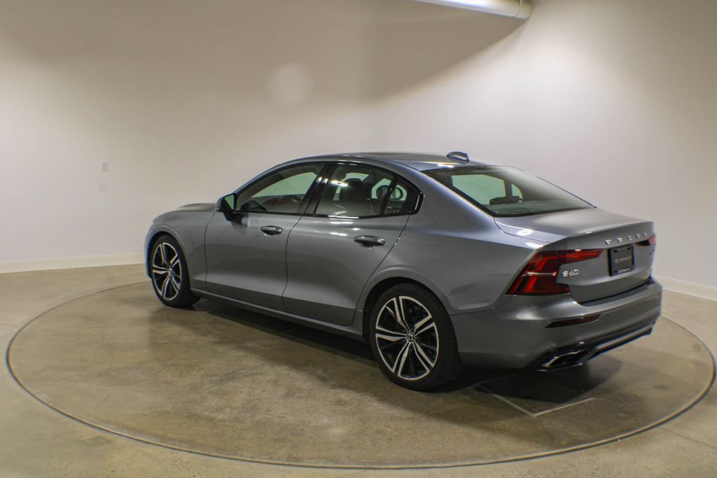 Used 2019 Volvo S60 T6 R-Design AWD/4WD image 3