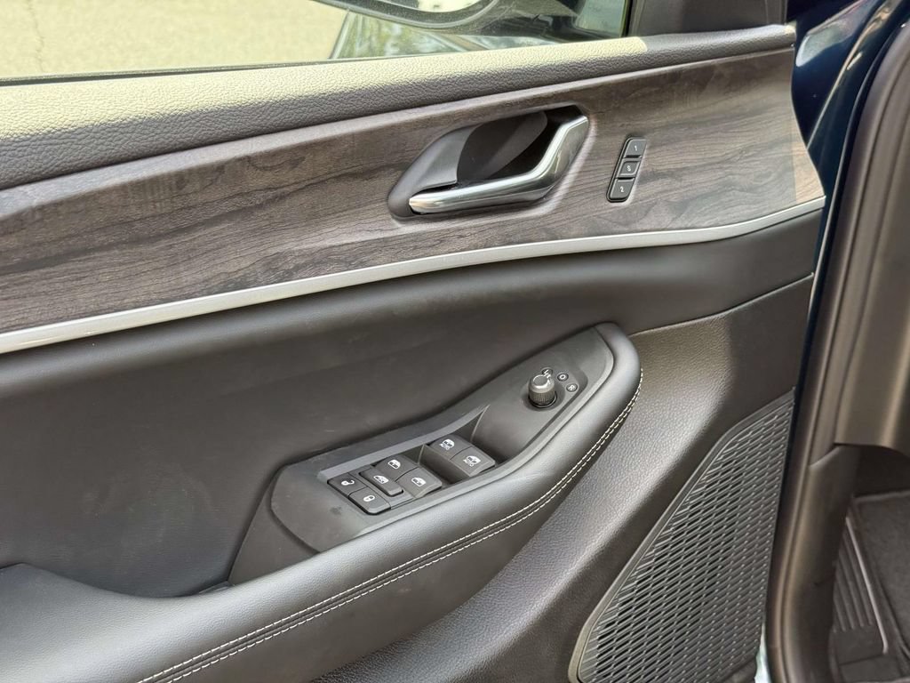 New 2027 Jeep Grand Cherokee Limited AWD/4WD image 33