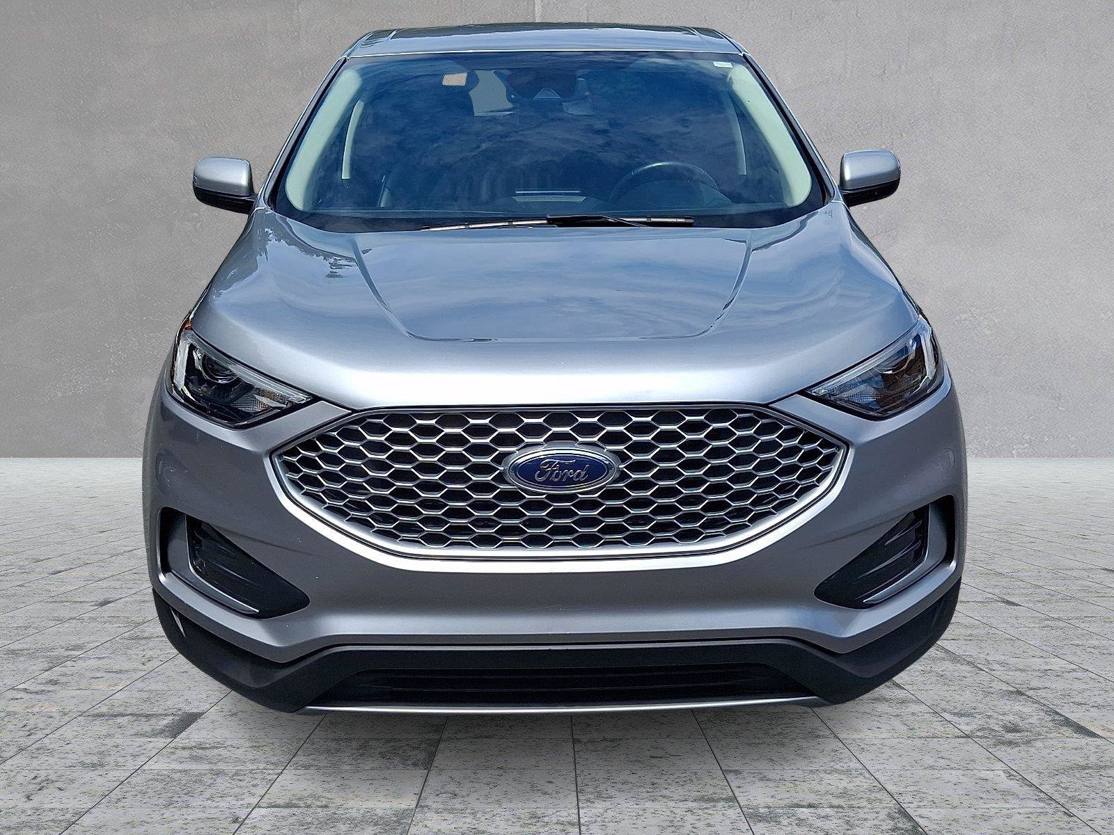 Used 2024 Ford Edge SEL AWD/4WD image 2