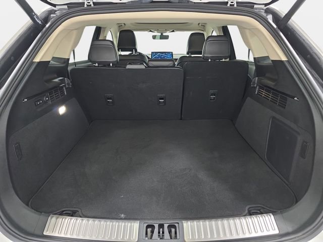 Certified 2022 Lincoln Nautilus Reserve w/ Equipment Group 201A image 30