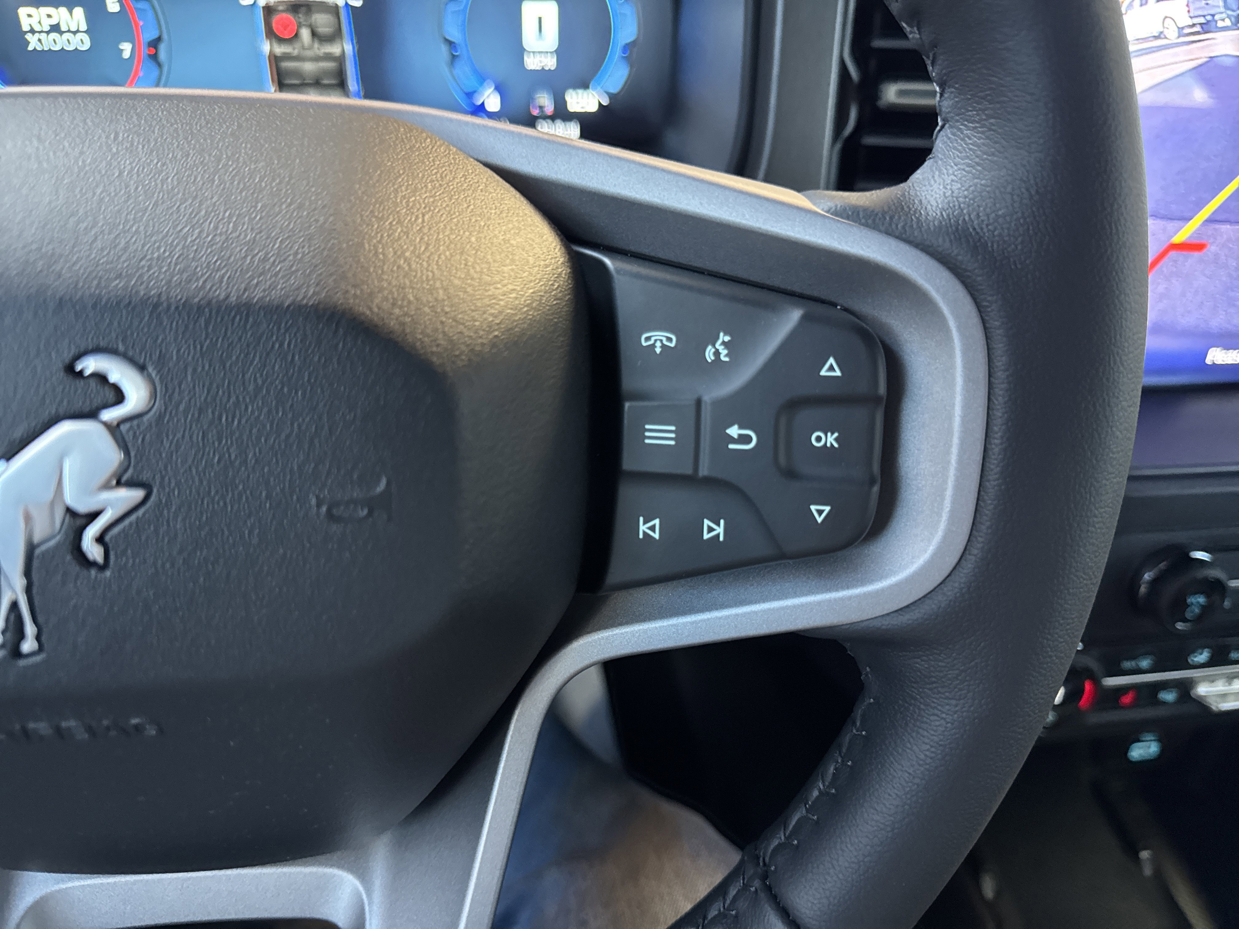 New 2025 Ford Bronco Badlands image 28