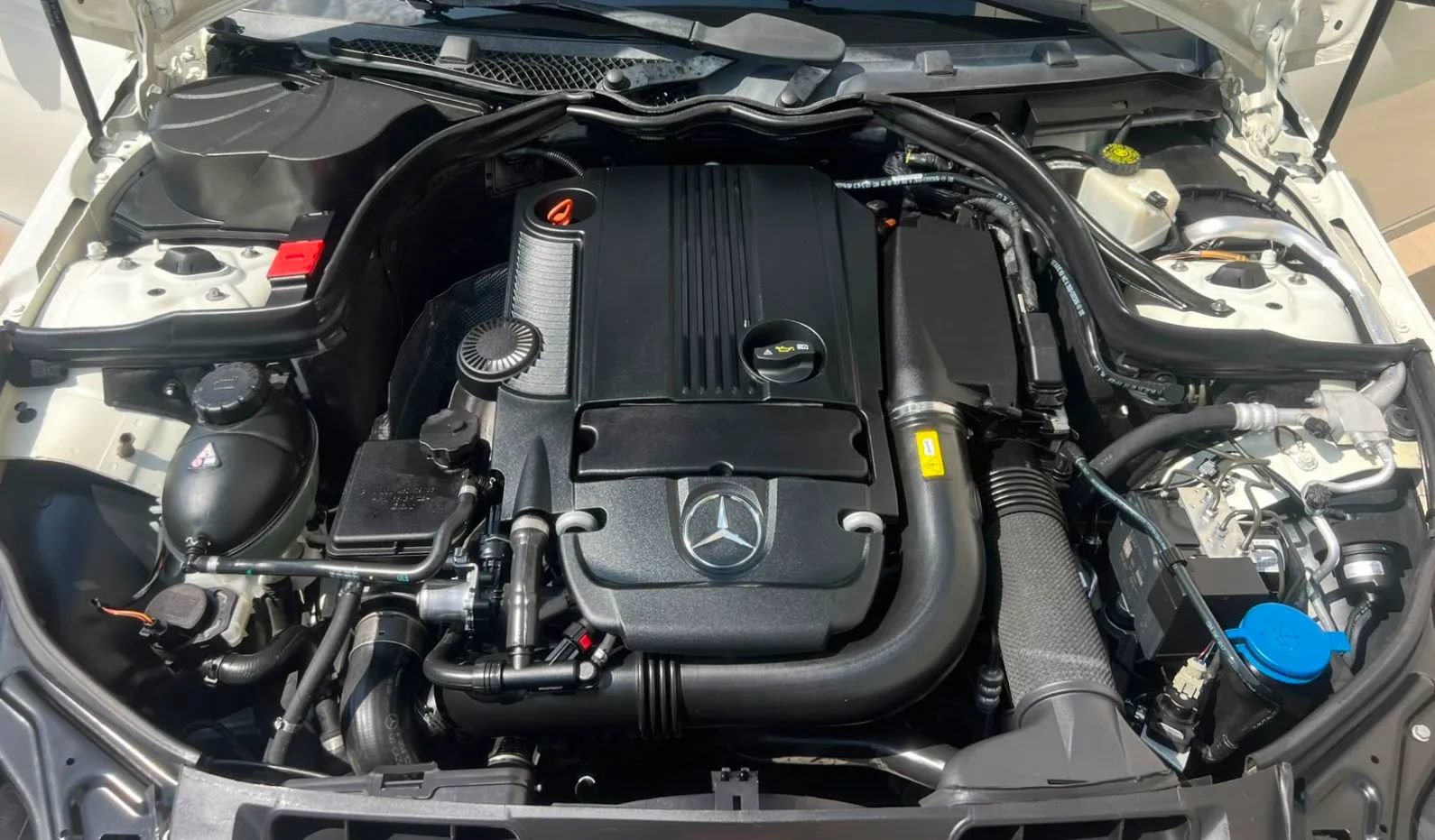 Used 2012 Mercedes-Benz C 250 Sedan image 44