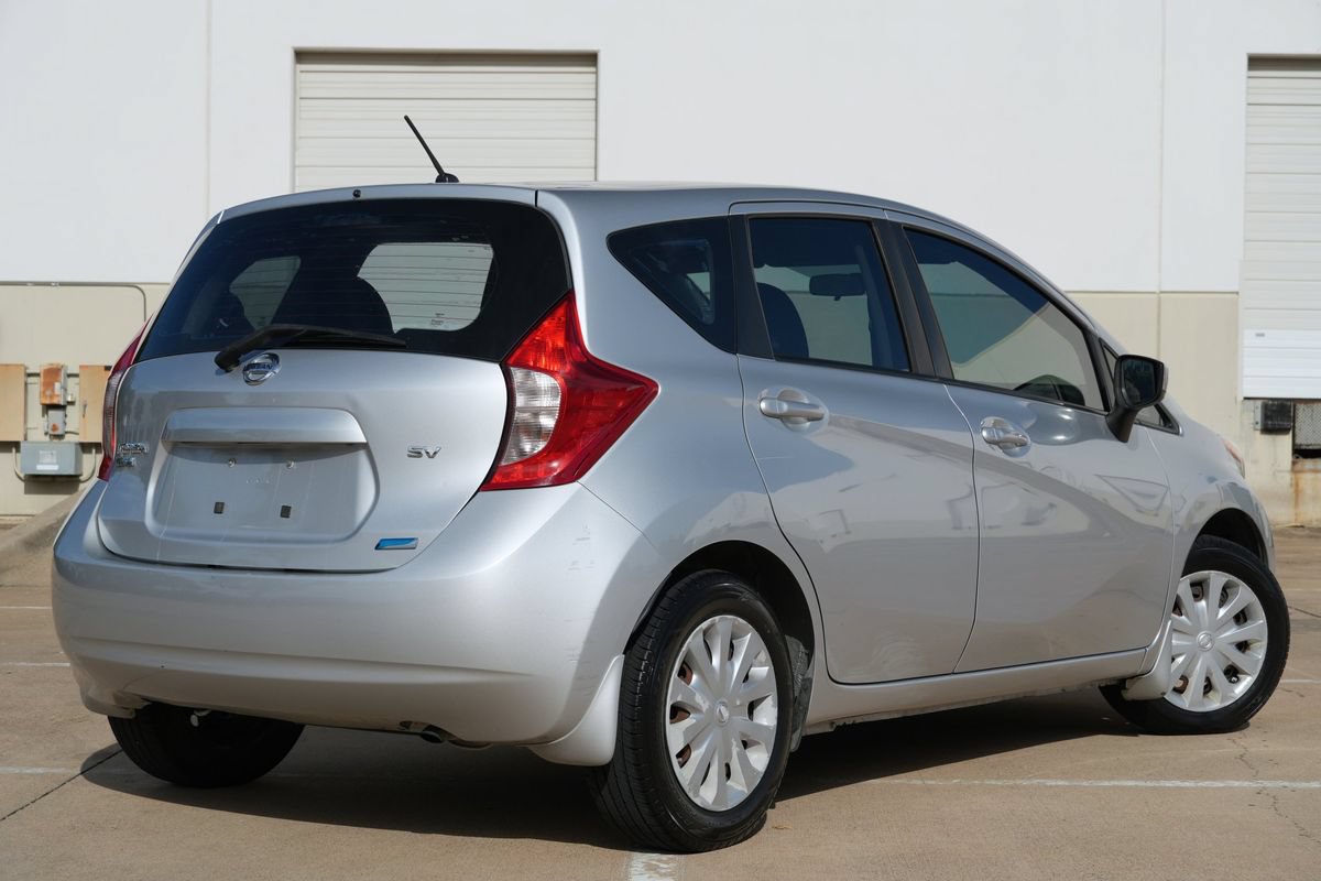Used 2015 Nissan Versa Note SV FWD image 3