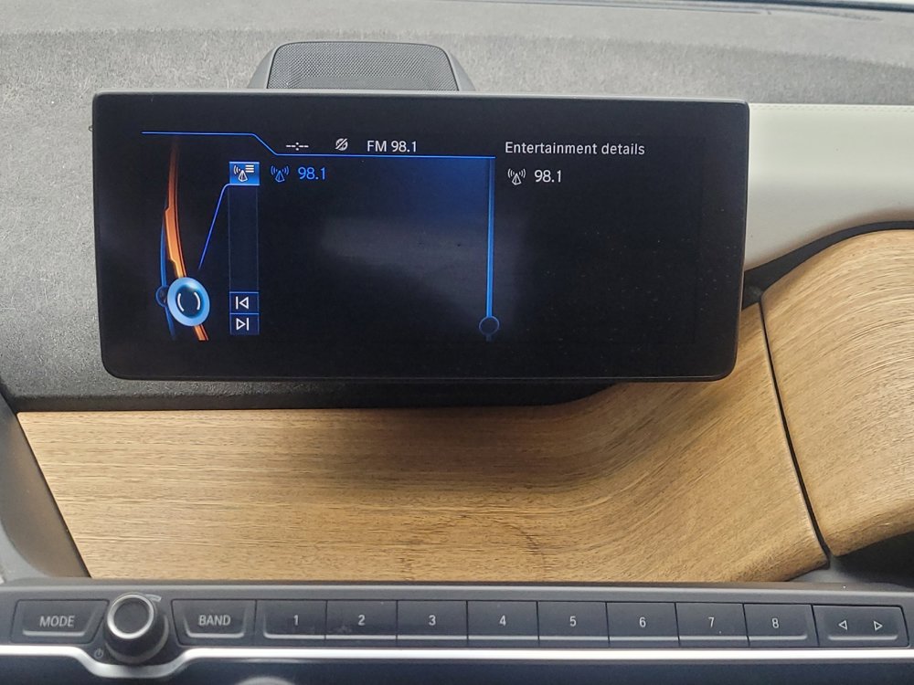 Used 2016 BMW i3 w/ Range Extender image 25