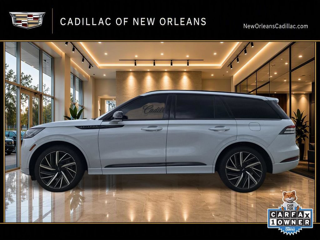 Used 2025 Lincoln Aviator Black Label w/ Jet Appearance Package AWD/4WD image 6