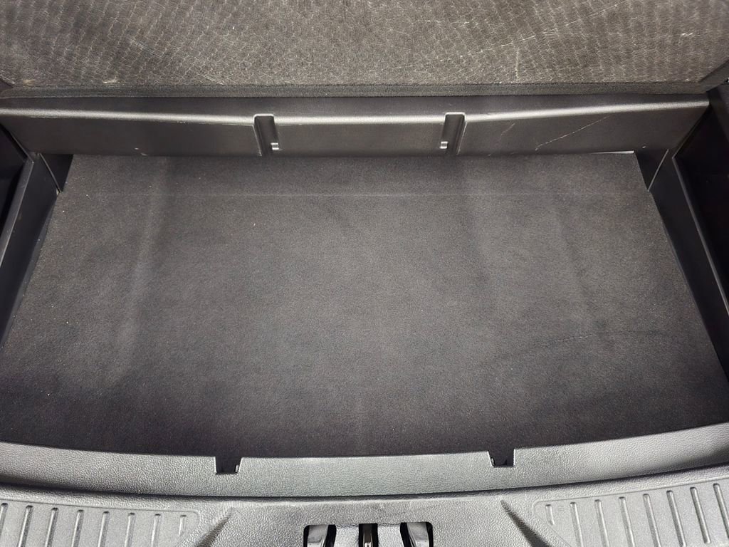 Used 2025 Ford Explorer ST-Line w/ ST-Line Street Pack image 41