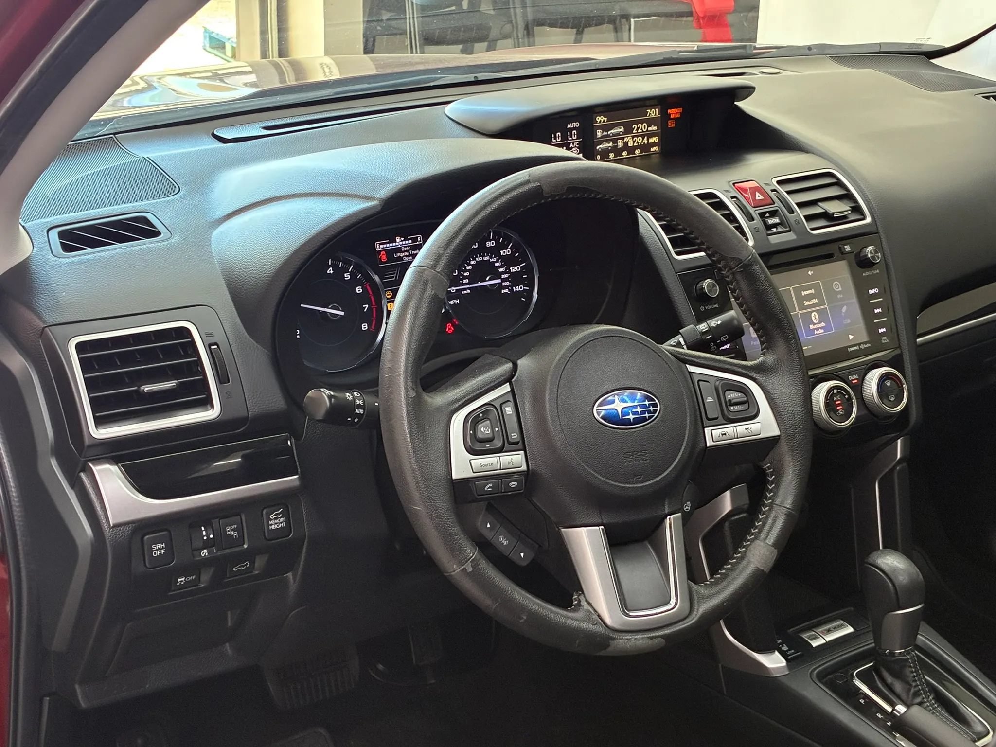 Used 2017 Subaru Forester 2.5i Touring AWD/4WD image 15