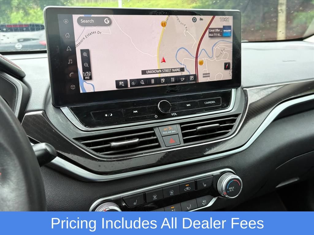 Used 2024 Nissan Altima 2.5 SR w/ SR Premium Package AWD/4WD image 10