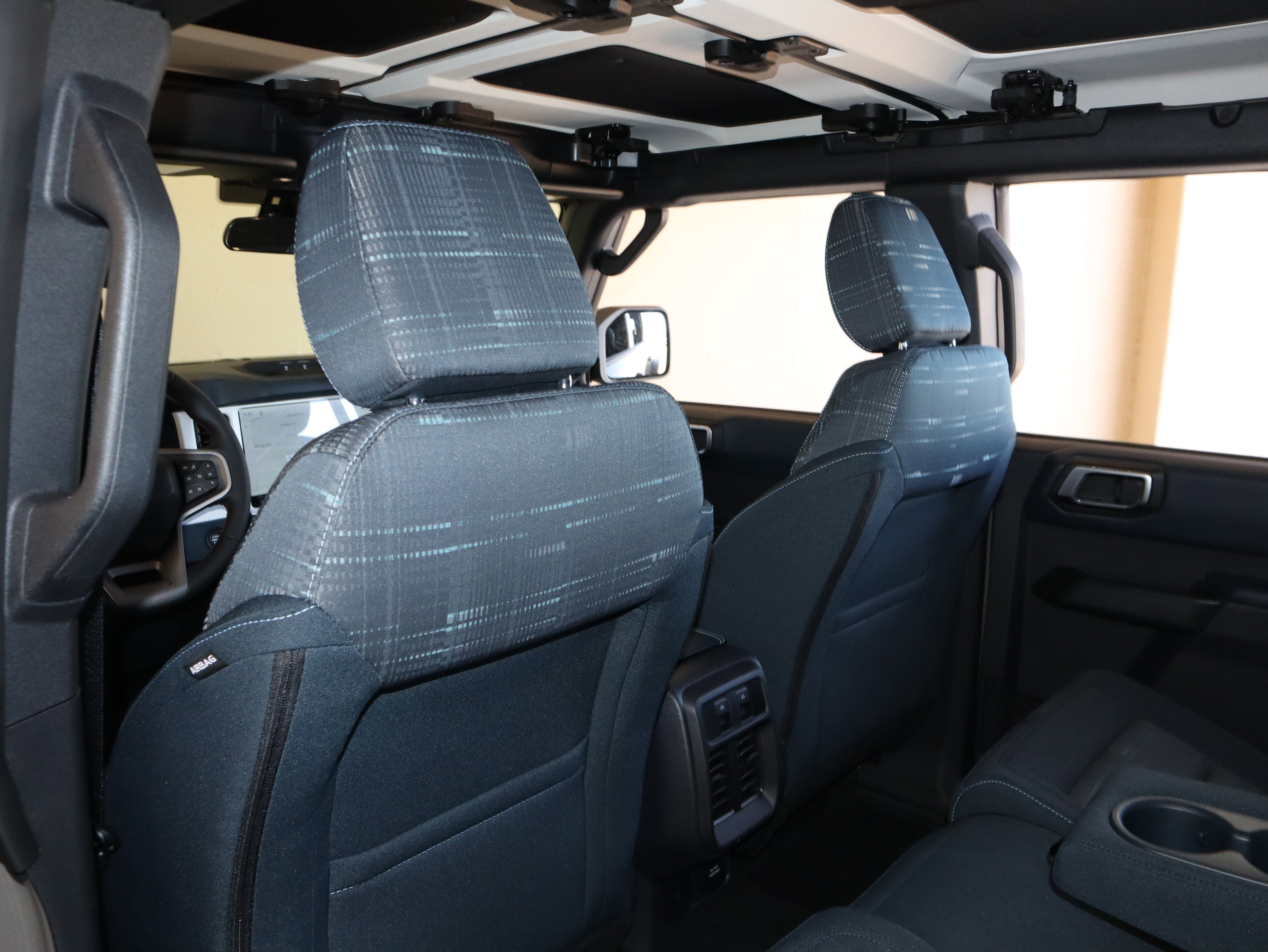 New 2026 Ford Bronco Heritage Edition AWD/4WD image 36