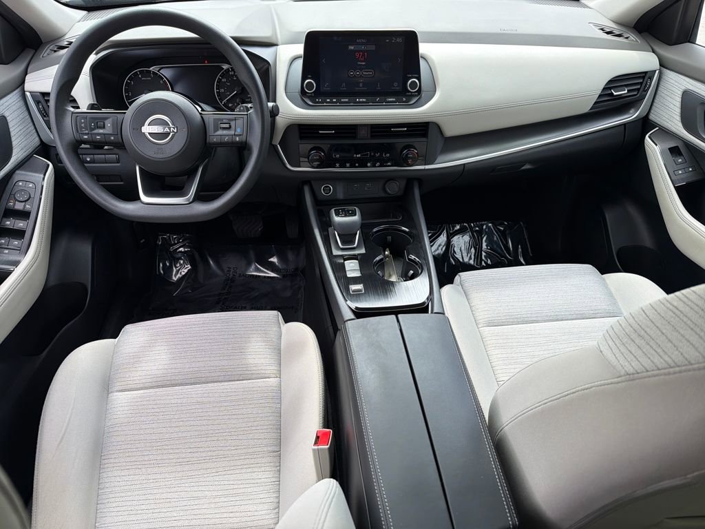 Used 2023 Nissan Rogue SV FWD image 15