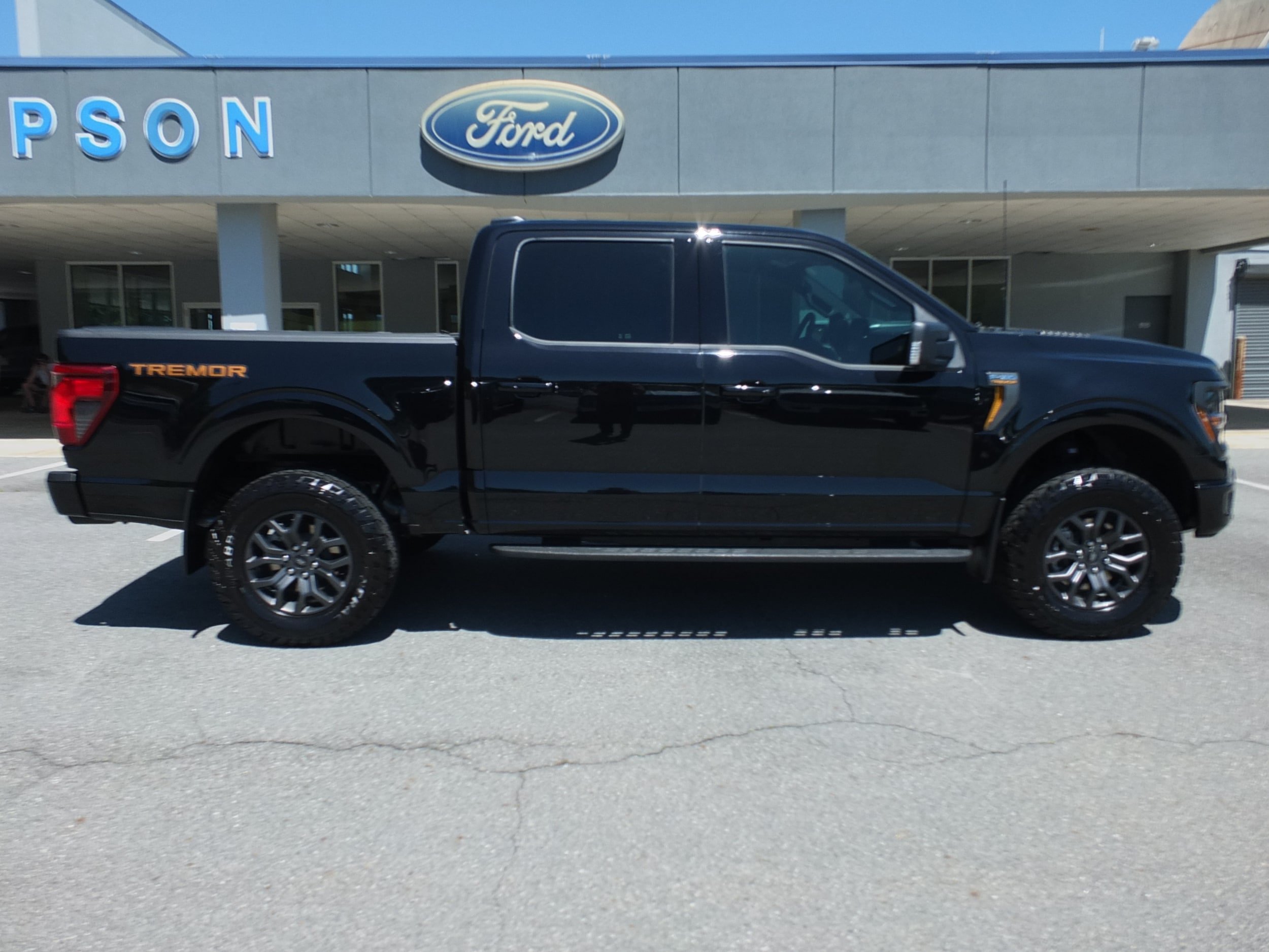 Used 2025 Ford F150 Tremor w/ Tow/Haul Package AWD/4WD image 2