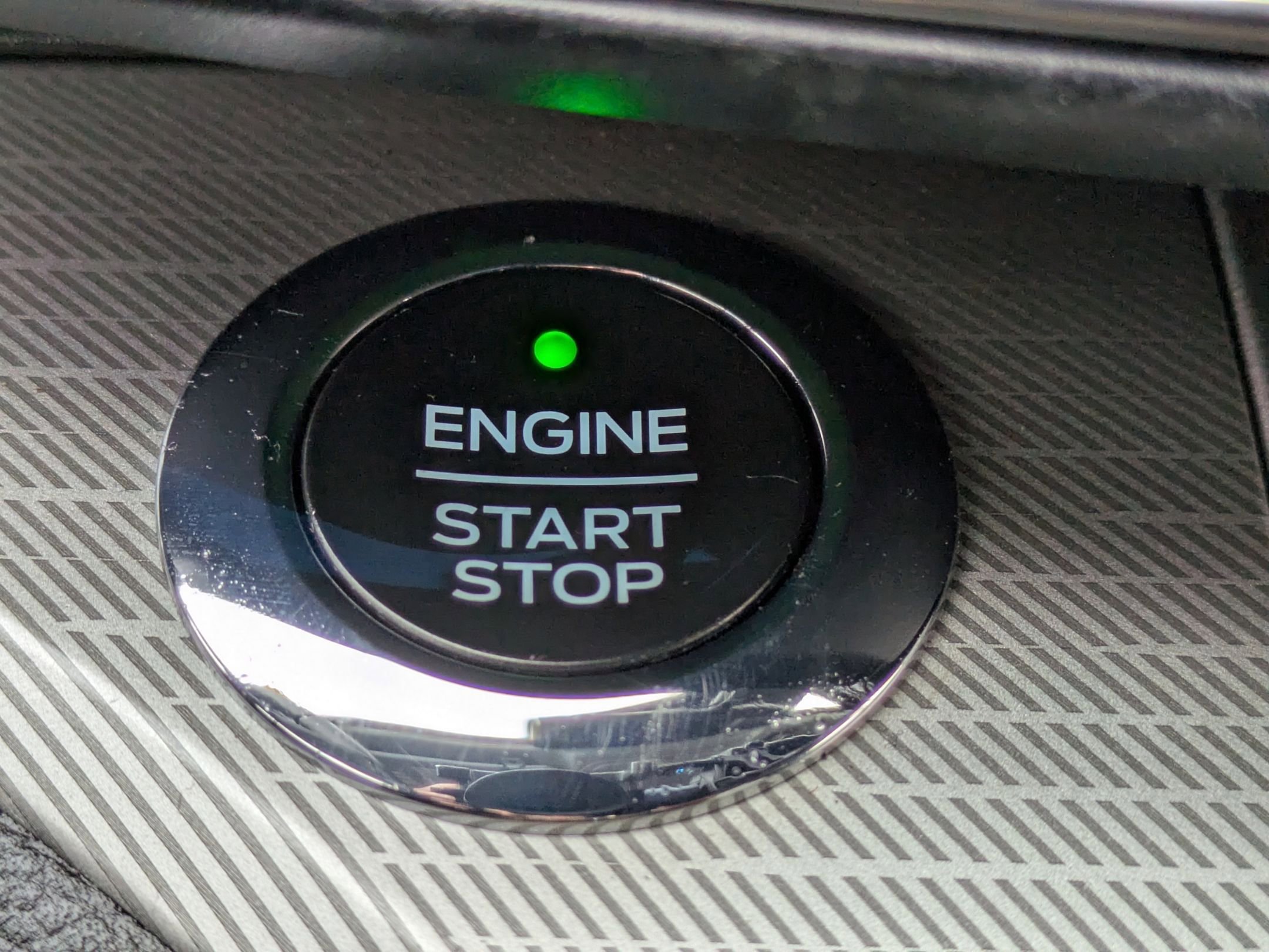 Used 2021 Ford Explorer XLT w/ Equipment Group 202A image 23