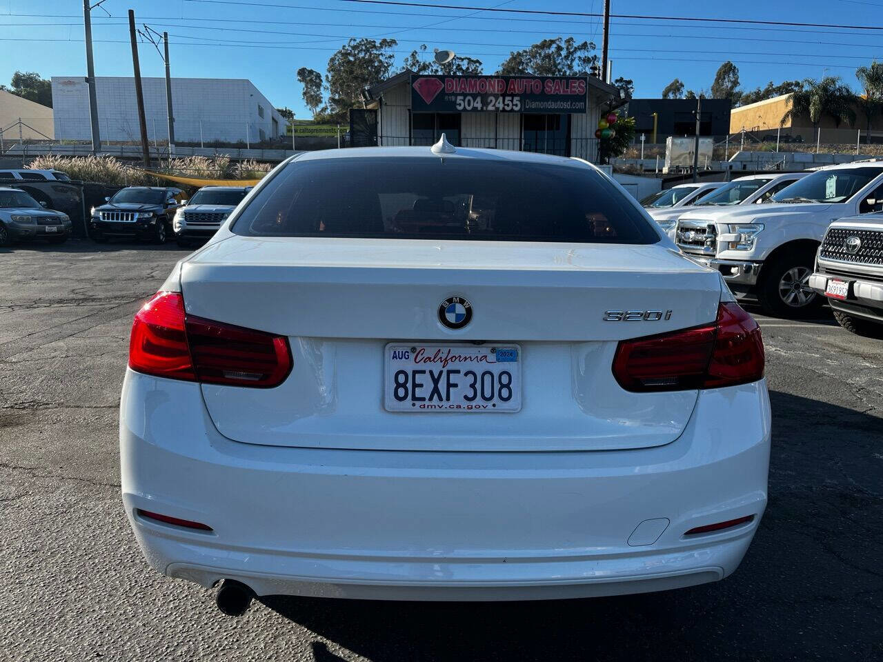 Used 2018 BMW 320i Sedan image 5