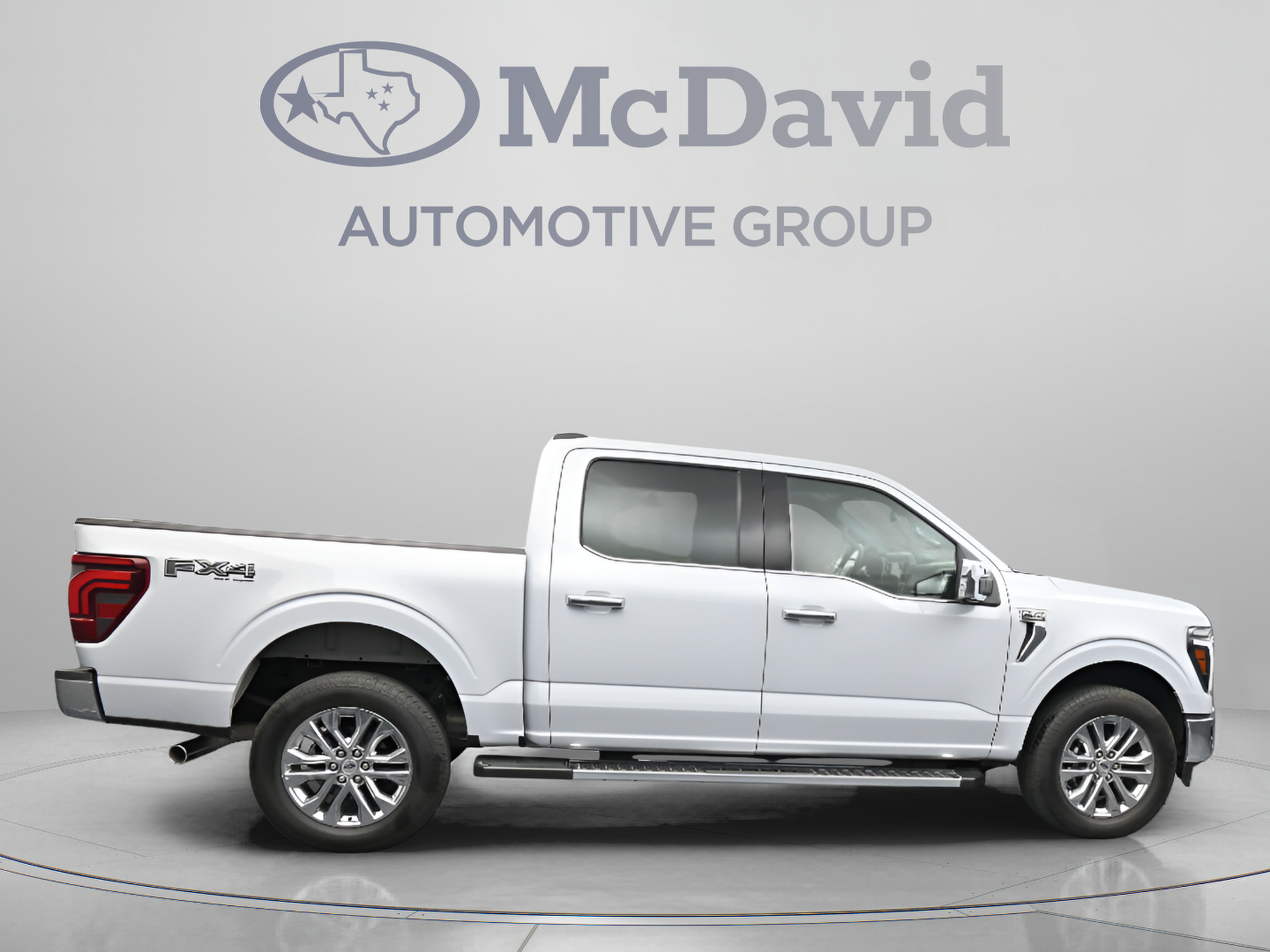 Used 2025 Ford F150 Lariat w/ Equipment Group 502A High AWD/4WD image 9