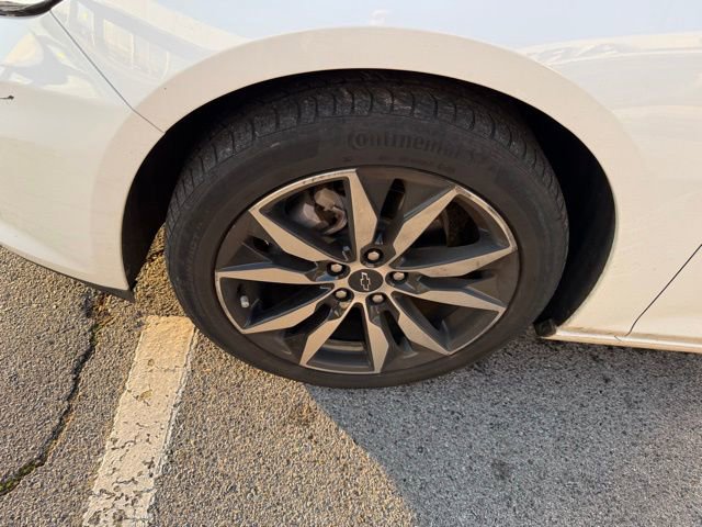 Used 2022 Chevrolet Malibu RS image 11