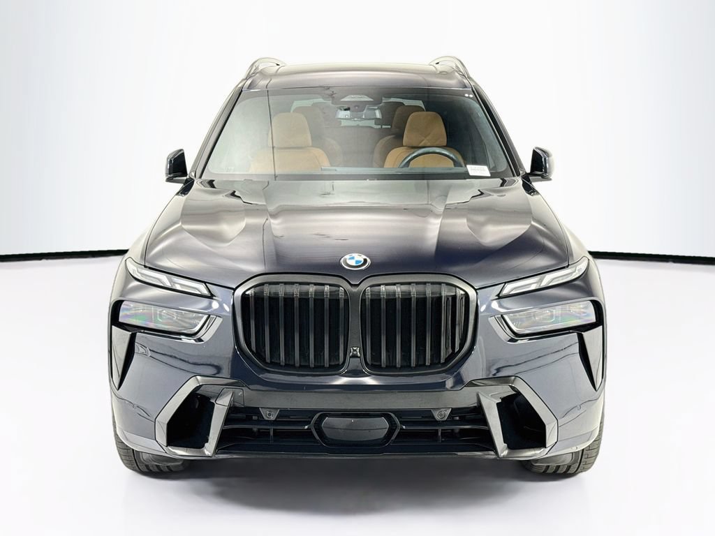 Used 2026 BMW X7 xDrive40i w/ M Sport Package AWD/4WD image 2