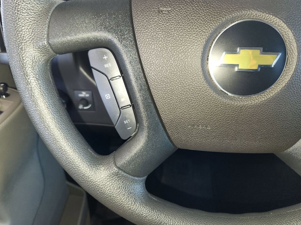 Used 2025 Chevrolet Express 3500 LT w/ LT Preferred Equipment Group image 25