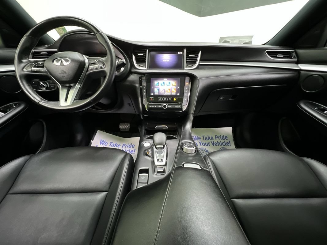 Used 2021 INFINITI QX50 Luxe w/ Appearance Package AWD/4WD image 18
