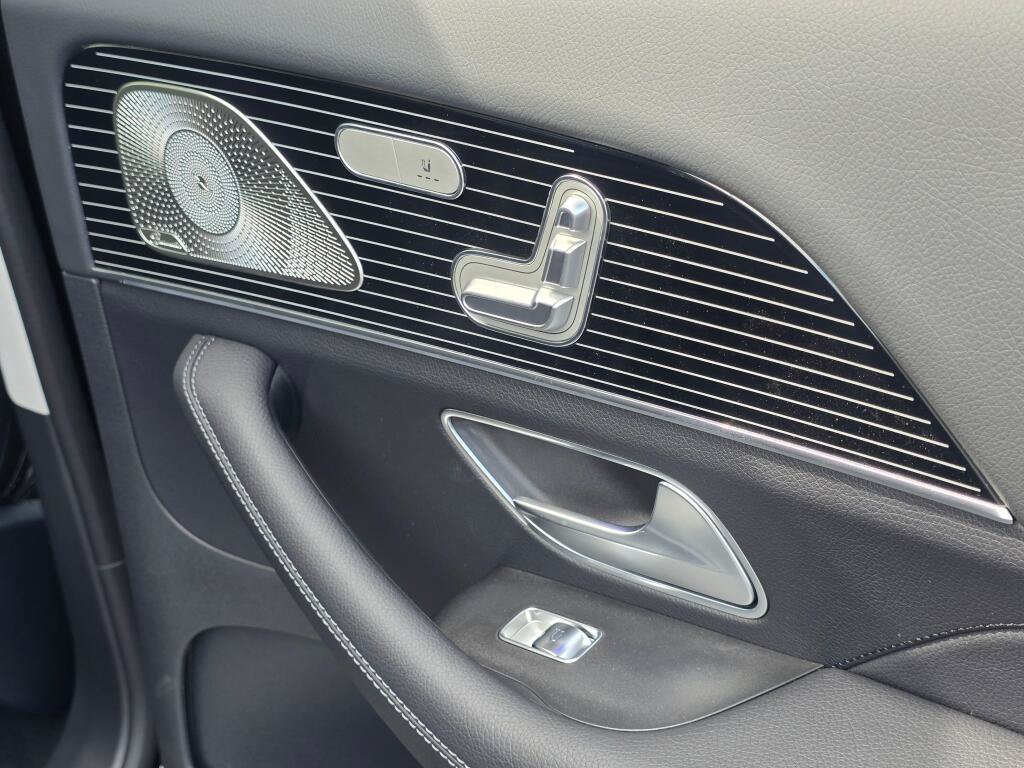 New 2026 Mercedes-Benz GLS 450 4MATIC image 26