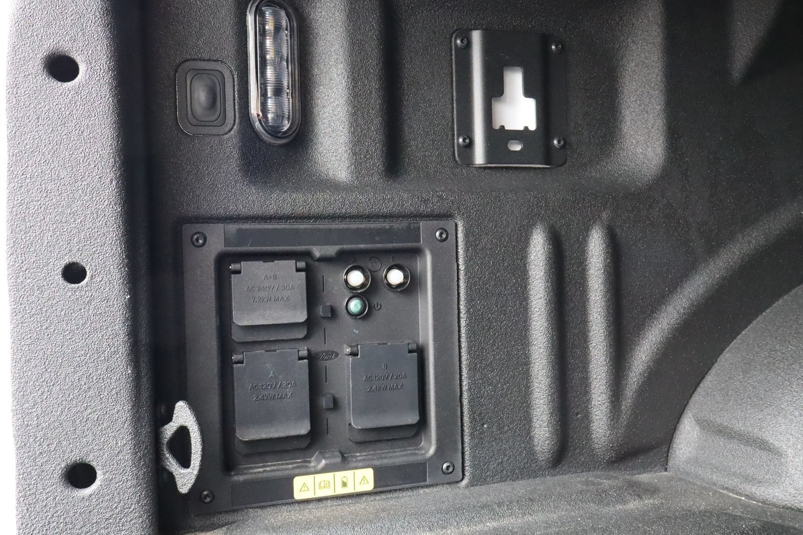 Used 2024 Ford F150 Lightning Flash AWD/4WD image 40