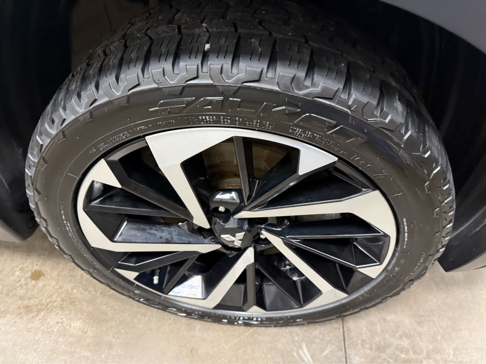 Used 2023 Mitsubishi Outlander SE image 8