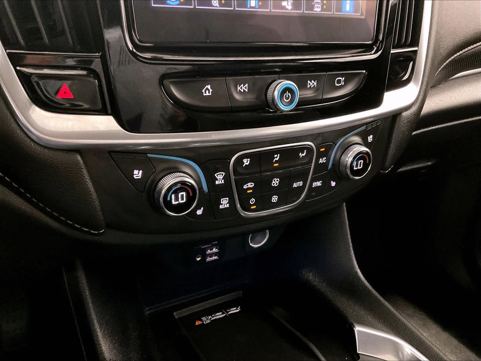 Used 2023 Chevrolet Traverse Premier w/ Redline Edition AWD/4WD image 26