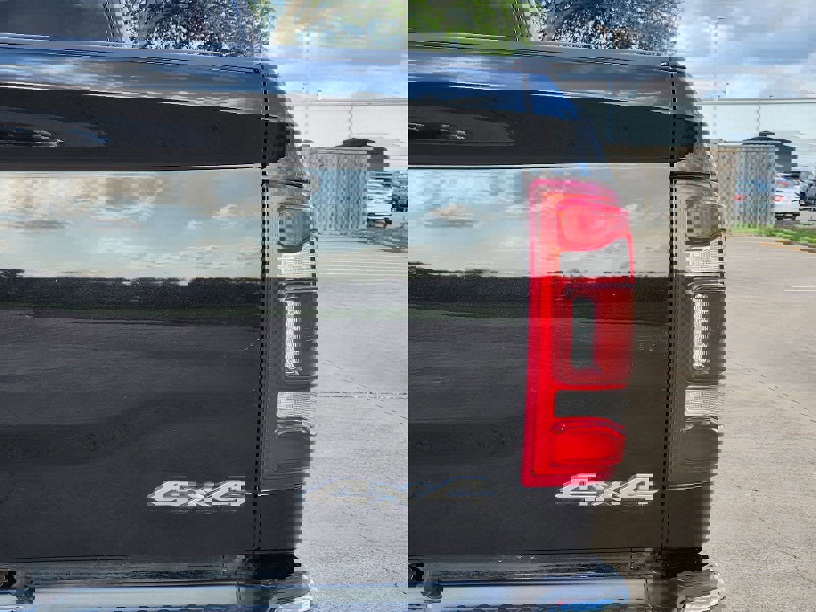 Used 2022 RAM 2500 Limited image 16