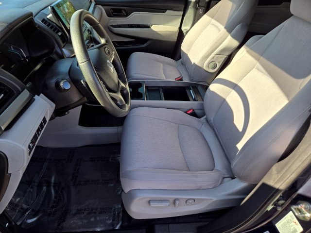 Used 2019 Honda Odyssey EX image 10