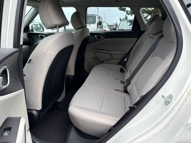 Used 2021 Kia Soul EX FWD image 12