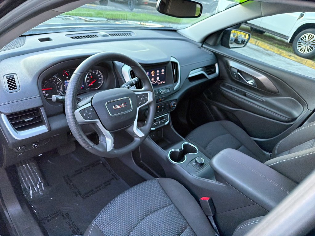 Used 2023 GMC Terrain SLE w/ Elevation Edition FWD image 14