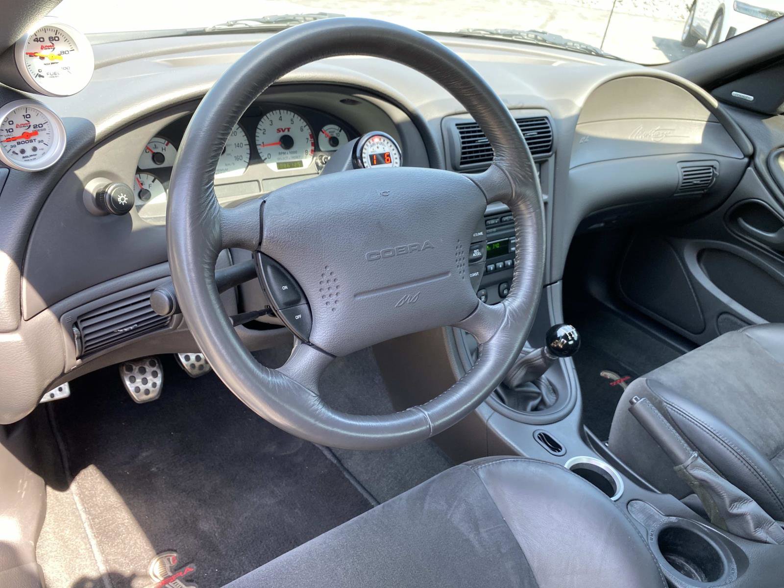 Used 2004 Ford Mustang Cobra RWD image 11