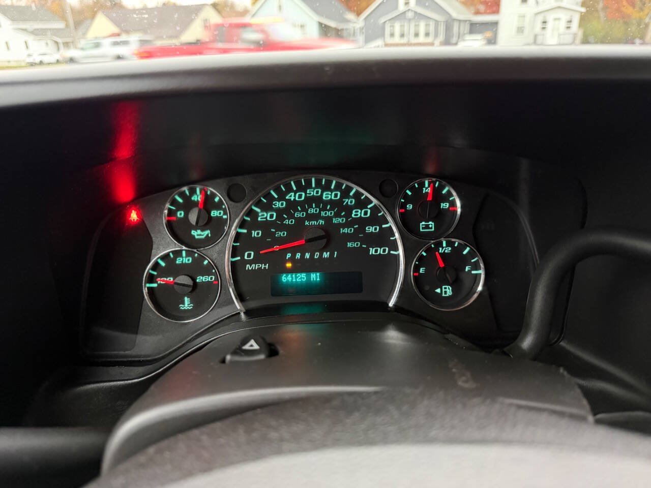 Used 2017 Chevrolet Express 2500 Extended RWD image 10