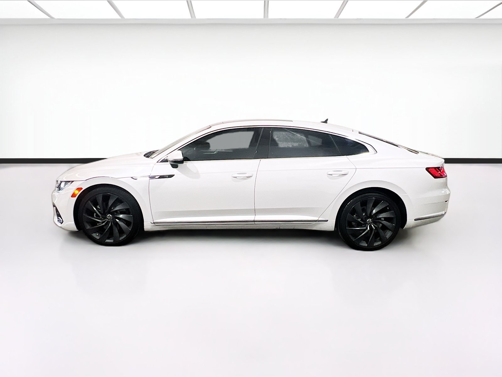 Used 2022 Volkswagen Arteon SEL w/ Black Wheel Package AWD/4WD image 22