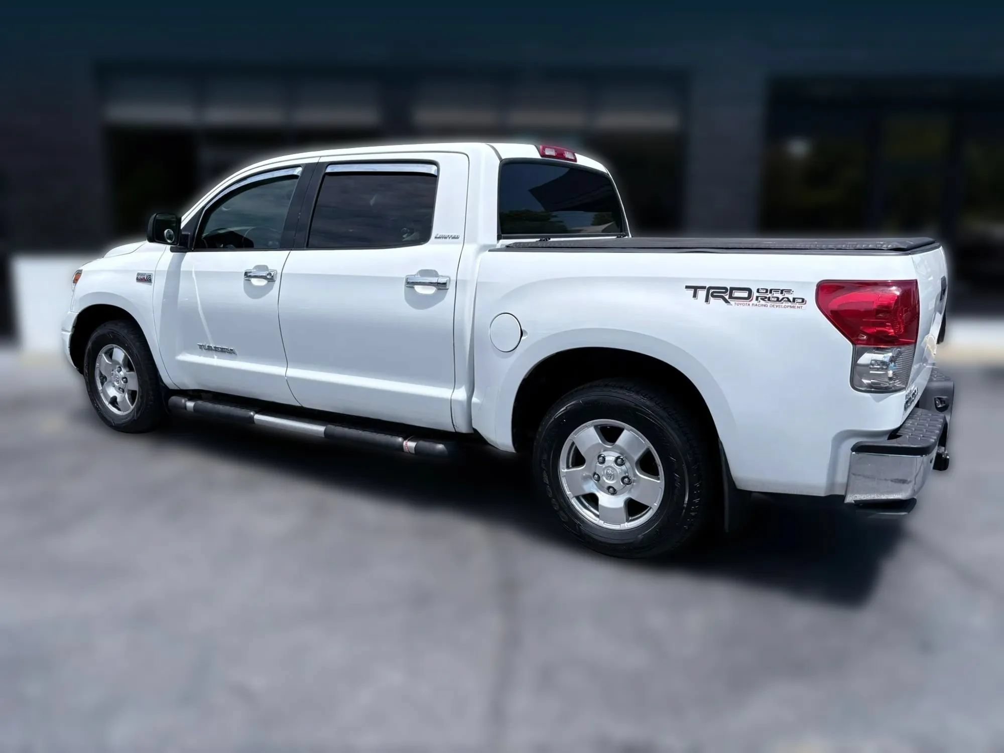 Used 2008 Toyota Tundra Limited AWD/4WD image 3