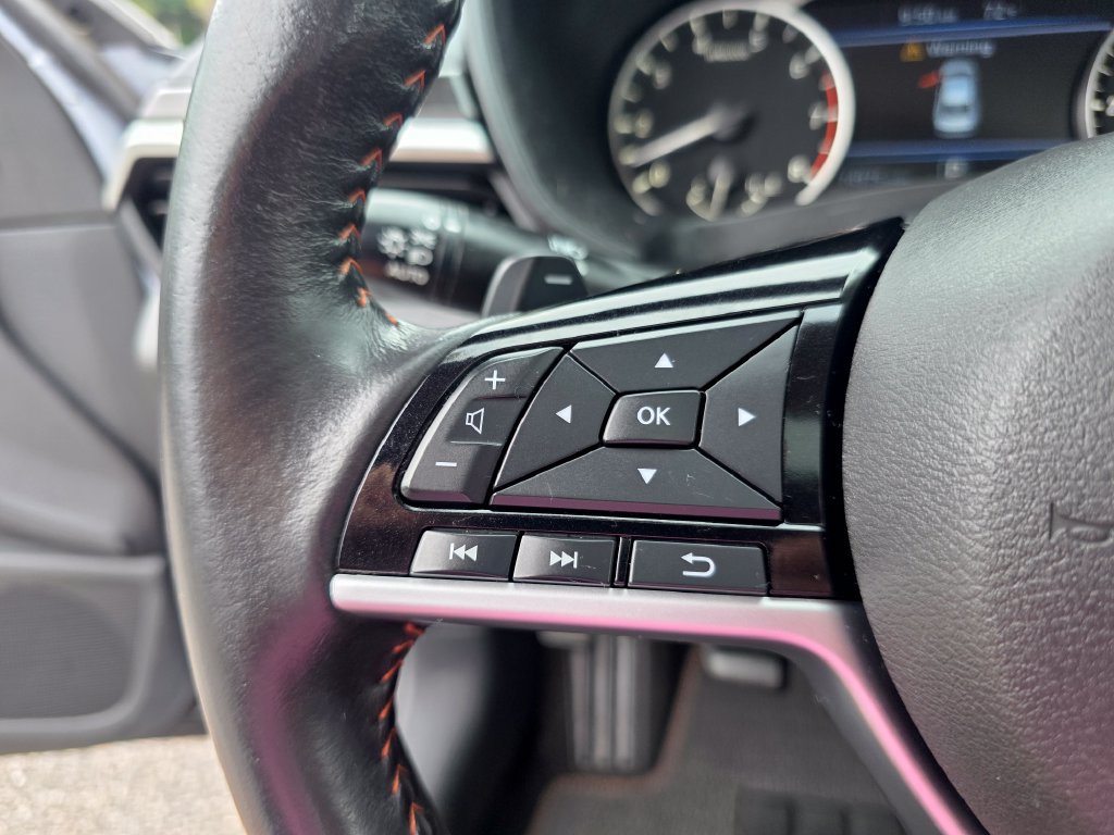 Used 2023 Nissan Altima 2.5 SR w/ SR Premium Package FWD image 23